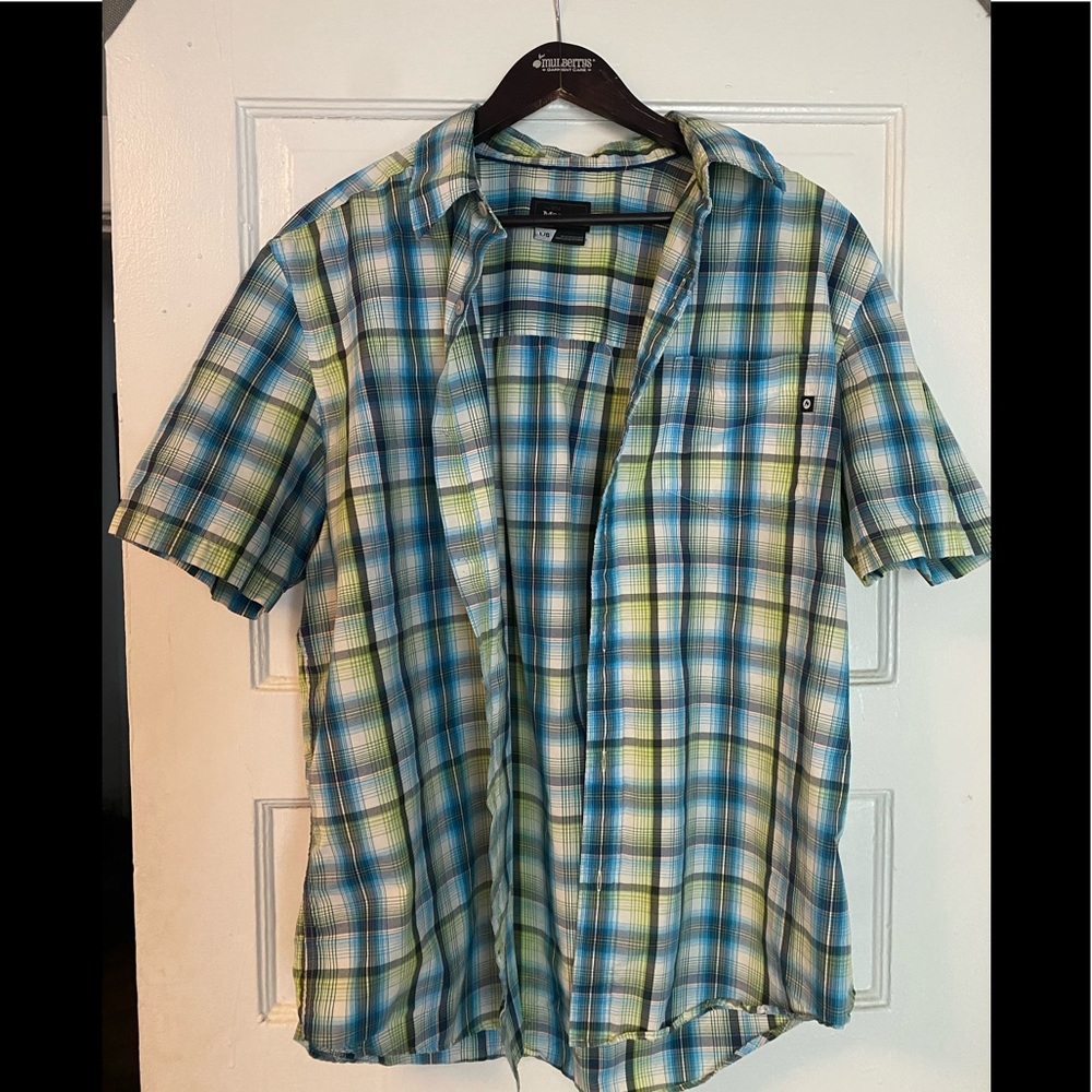 Men’s Marmot size L button down